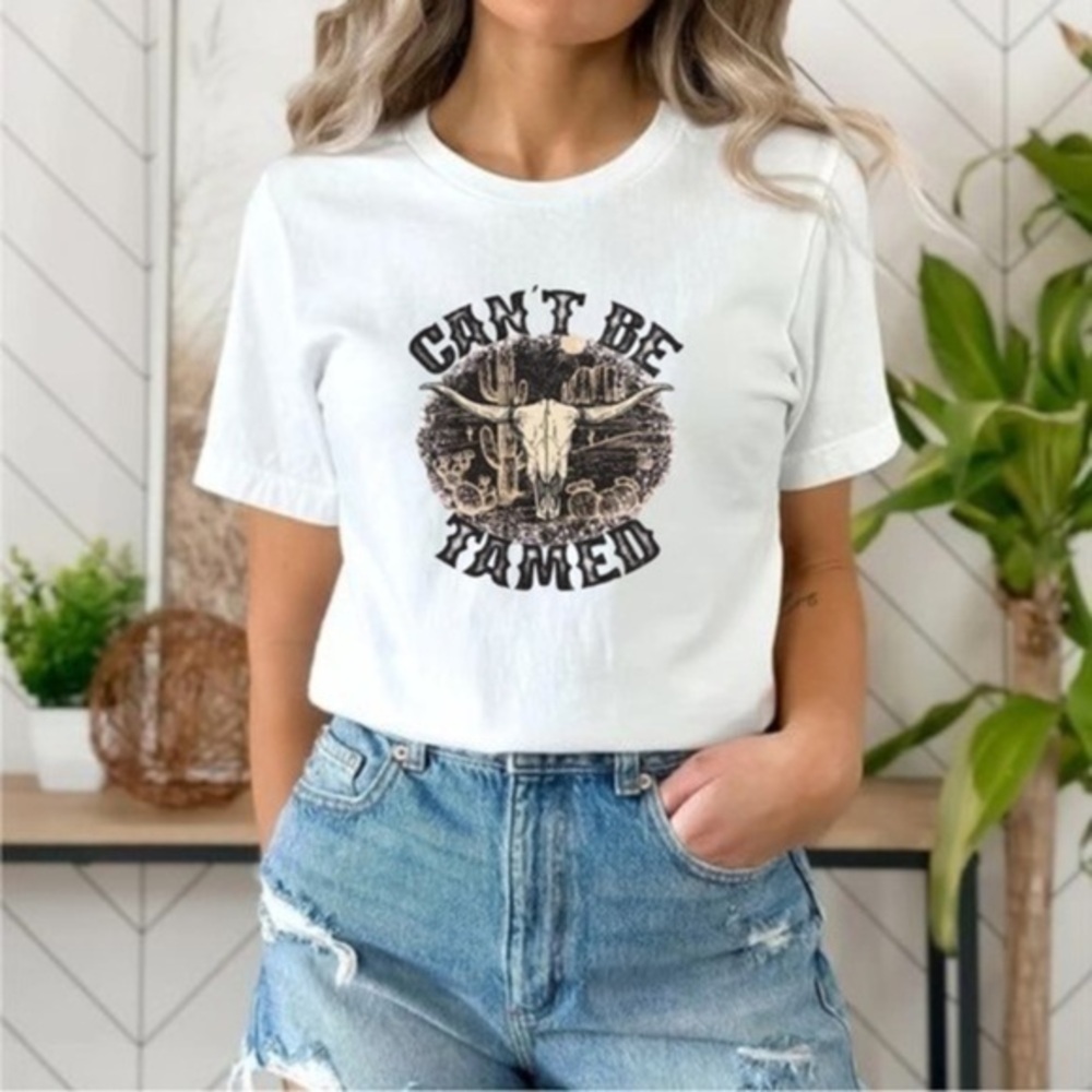 Cant Be Tamed Western Graphic T Shirt